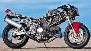 Ducati 900 SS